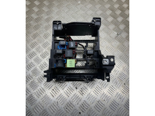 Блок предохранителей    Volkswagen Jetta VI    