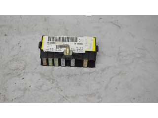   Pojistková skříňka    Peugeot 207 2007