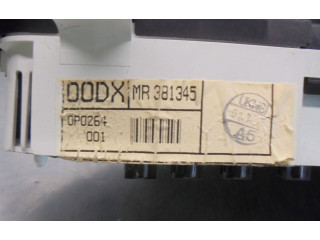 Панель приборов MR381345 Mitsubishi Carisma