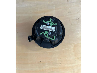 Вентилятор печки    N108824F, K4M   Dacia Duster