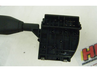 Ручка стеклоочистителей Renault Clio I