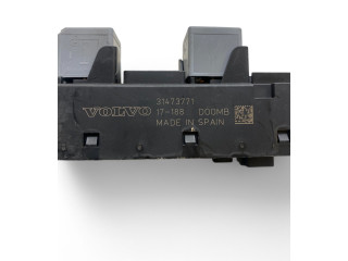 Блок предохранителей 31473771   Volvo XC90    
