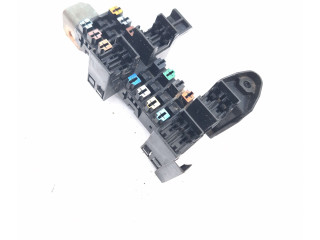 Pojistková skříňka 2035400050, 10400579501 Mercedes-Benz C W203 2000