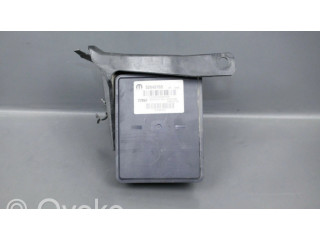 Блок АБС 65193238, 52049765   Fiat  500X  2014-- года