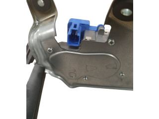 Моторчик заднего дворника     Subaru Outback (BS)