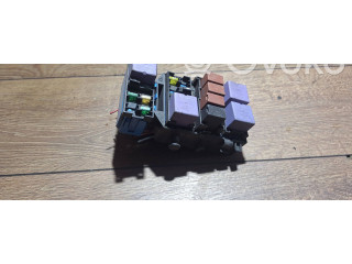 Pojistková skříňka 8200003634 Renault Vel Satis 2004