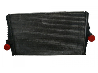 Интеркулер 989581K, 30748808 Volvo XC90