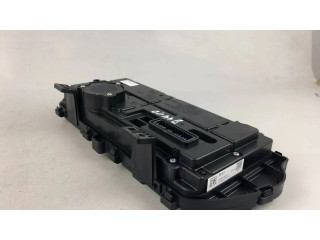 Přístrojová deska Hyundai i20 Active 2020 94023Q0012, 94023-Q0012