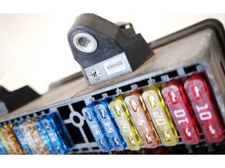 Блок предохранителей  3d2937615   Volkswagen Phaeton    