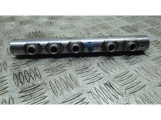 Другая деталь двигателя