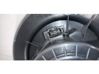 Вентилятор печки    6R1819015A   Skoda Fabia Mk2 (5J)