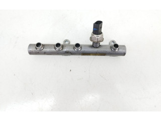 Vstřikovací lišta 059130089AB, 059130758E Audi Q7 4L