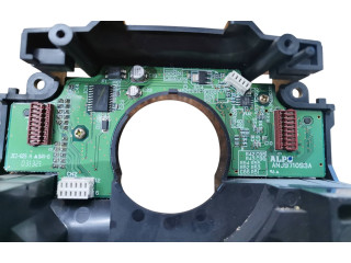 Ручка стеклоочистителей 30658614   Volvo V70