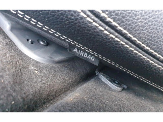 Подушка безопасности в сиденье    Mercedes-Benz A W176