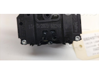 Ручка стеклоочистителей 6001548108 Dacia Logan I