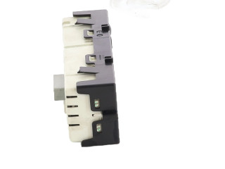 Дисплей    280348139R, 280348139R   Renault Clio III