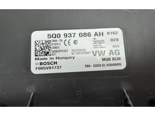 Блок комфорта 5Q0937086AH, F005V01737 Skoda Octavia Mk3 (5E)