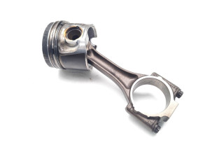 Píst AVB Volkswagen PASSAT B5.5 AVB