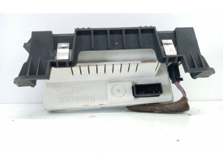 Дисплей 8200290542 Renault Megane II