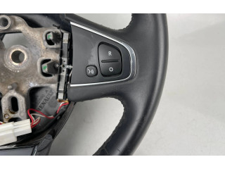 Volant Renault Clio IV 2017 484000110R, 631651000F