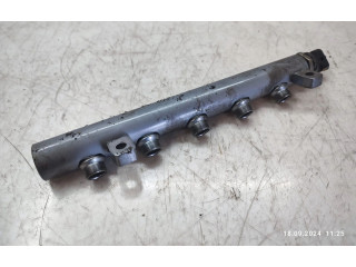 Vstřikovací lišta 175210542R Nissan X-Trail T32 R9M