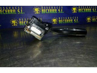 Ручка стеклоочистителей Mazda Premacy