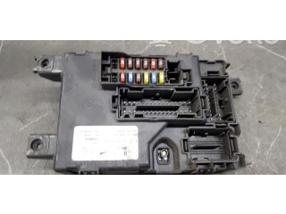 Блок предохранителей 00517817580 Fiat Grande Punto