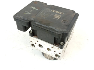 Блок АБС 31261143, 31261142   Volvo  V70  2008 - 2013 года
