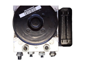 Jednotka ABS 31329139, 000404972C4   Volvo XC70 2013