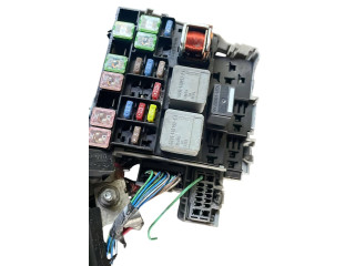 Блок предохранителей 6G9T14N073BA Ford Galaxy