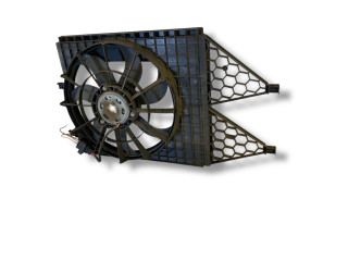 Вентилятор радиатора     6R0121217A    Skoda Fabia Mk2 (5J) 