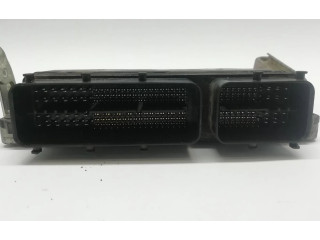 Řídící jednotka Toyota Prius+ (ZVW40) 2017