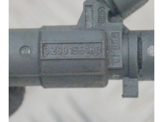 Vstřikovač Audi A8 S8 D3 4E