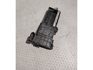 Блок предохранителей 1J0937550   Audi A3 S3 8L    