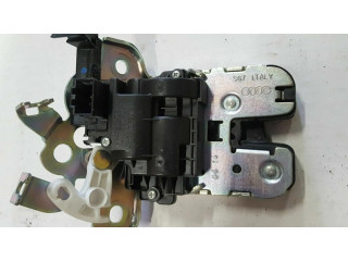 Zámek zadních dveří 4H0827505A   Audi A3 S3 8V 2015