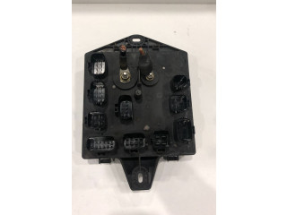 Блок предохранителей Jaguar XJ X350