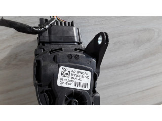 Педаль акселератора