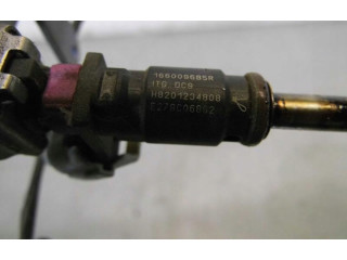 Vstřikovací lišta Smart ForFour II W453