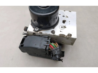 Блок АБС 30714956, 10092504113 Volvo V70 2005 - 2008 года