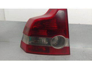 Задний фонарь 30698912 Volvo S40 2008-2012 года