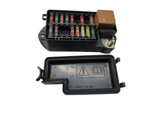 Блок предохранителей LJC2800CA, 518225008 Jaguar XK8 - XKR