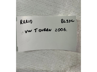 Блок предохранителей  3C0937049E, F005V00526   Volkswagen Touran I    