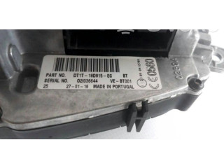 Радио/ проигрыватель CD/DVD / навигация