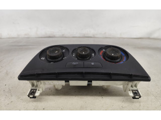 Блок управления климат-контролем 735498657 Opel Combo D