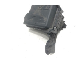 Блок предохранителей     Peugeot 2008 I    