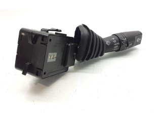 Ручка стеклоочистителей Chevrolet Captiva