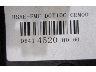 Дисплей 9841452080 Peugeot 2008 II