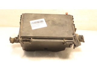 Блок предохранителей     Opel Meriva B    