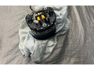 Подушка безопасности водителя 31690213   Volvo V60