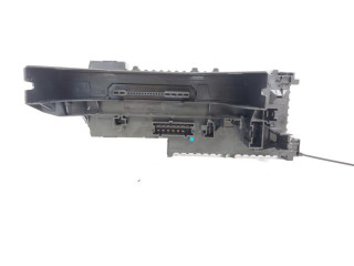 Pojistková skříňka 168298 Mercedes-Benz E AMG W212 2009